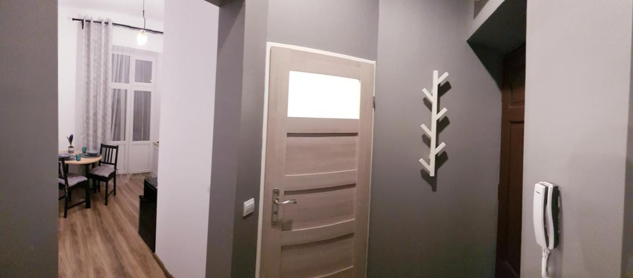 Apartamenty Rowna Kielce Eksteriør billede